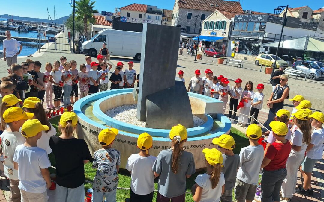 Čuvari sjećanja: Učenici nižih razreda dostojanstveno obilježili Rujanski rat